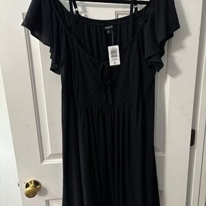 Torrid black dress 00x large 10
